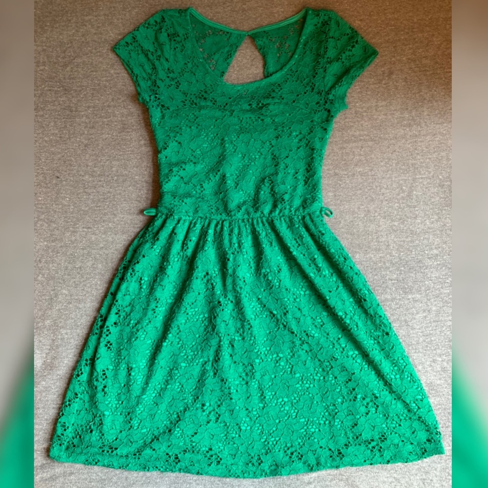 GREEN LACE DRESS